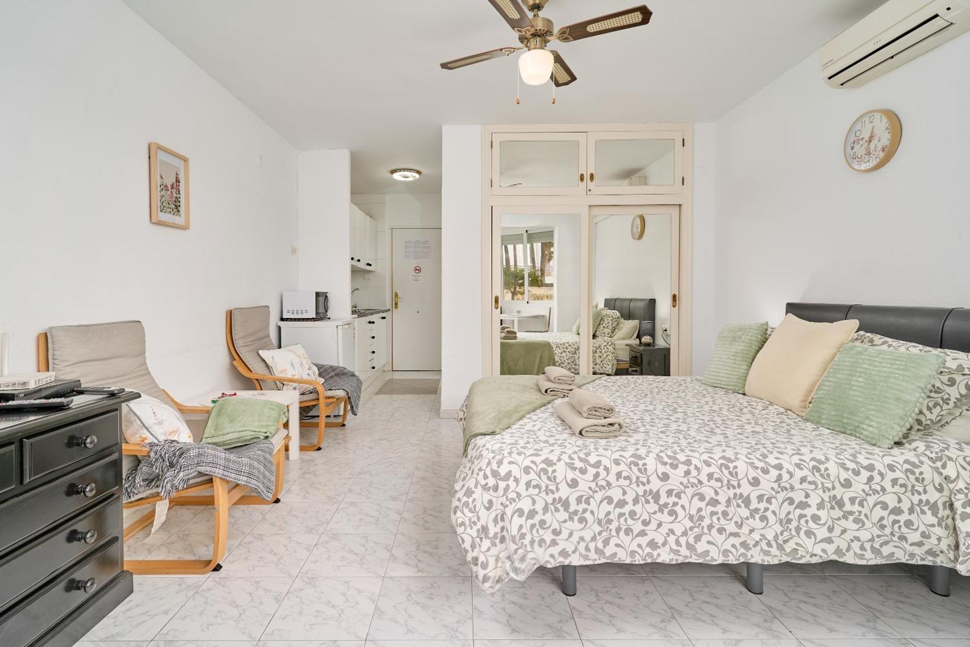 Comfortable Studio Apt Nerja Dış mekan fotoğraf