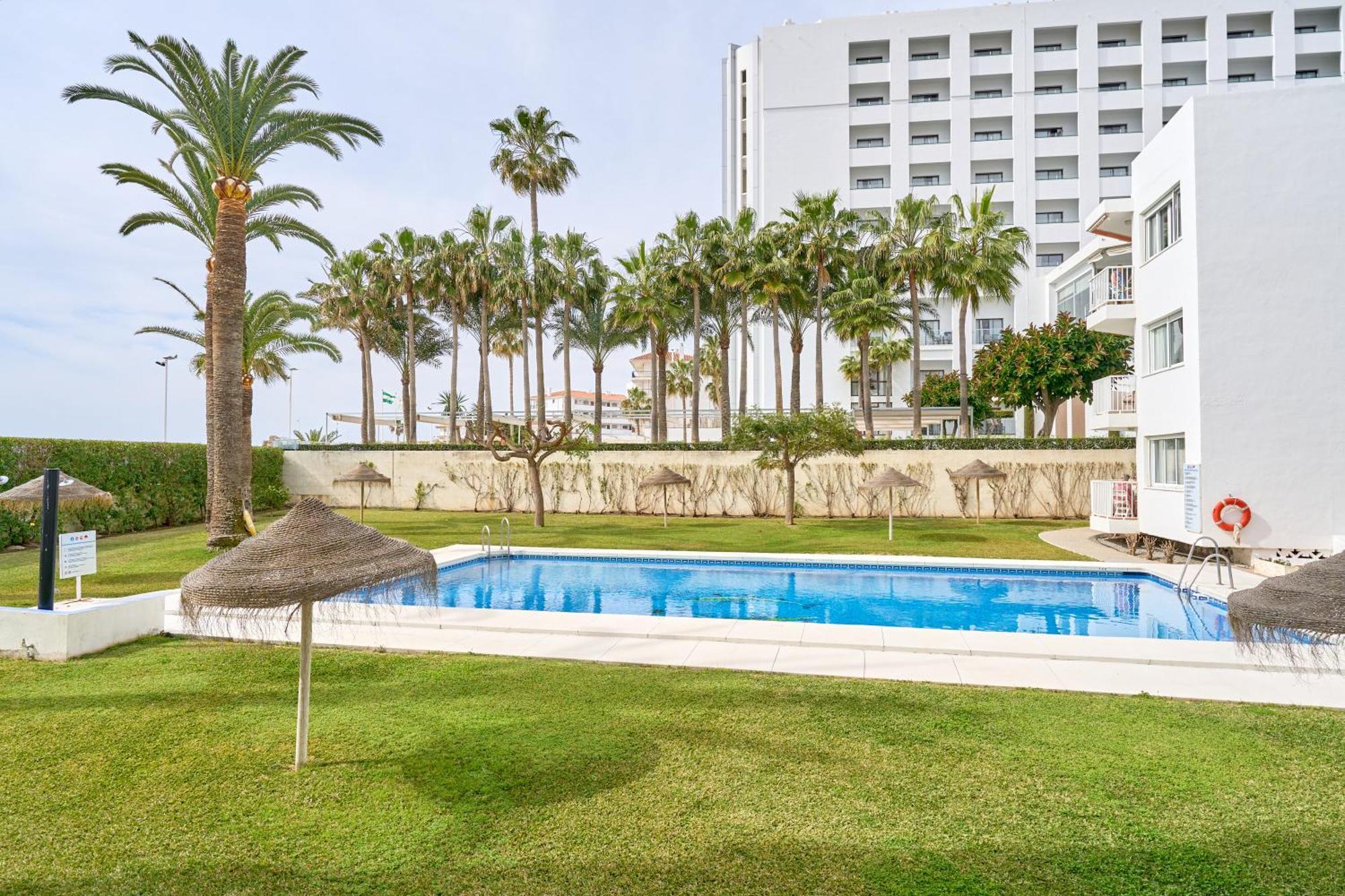 Comfortable Studio Apt Nerja Dış mekan fotoğraf